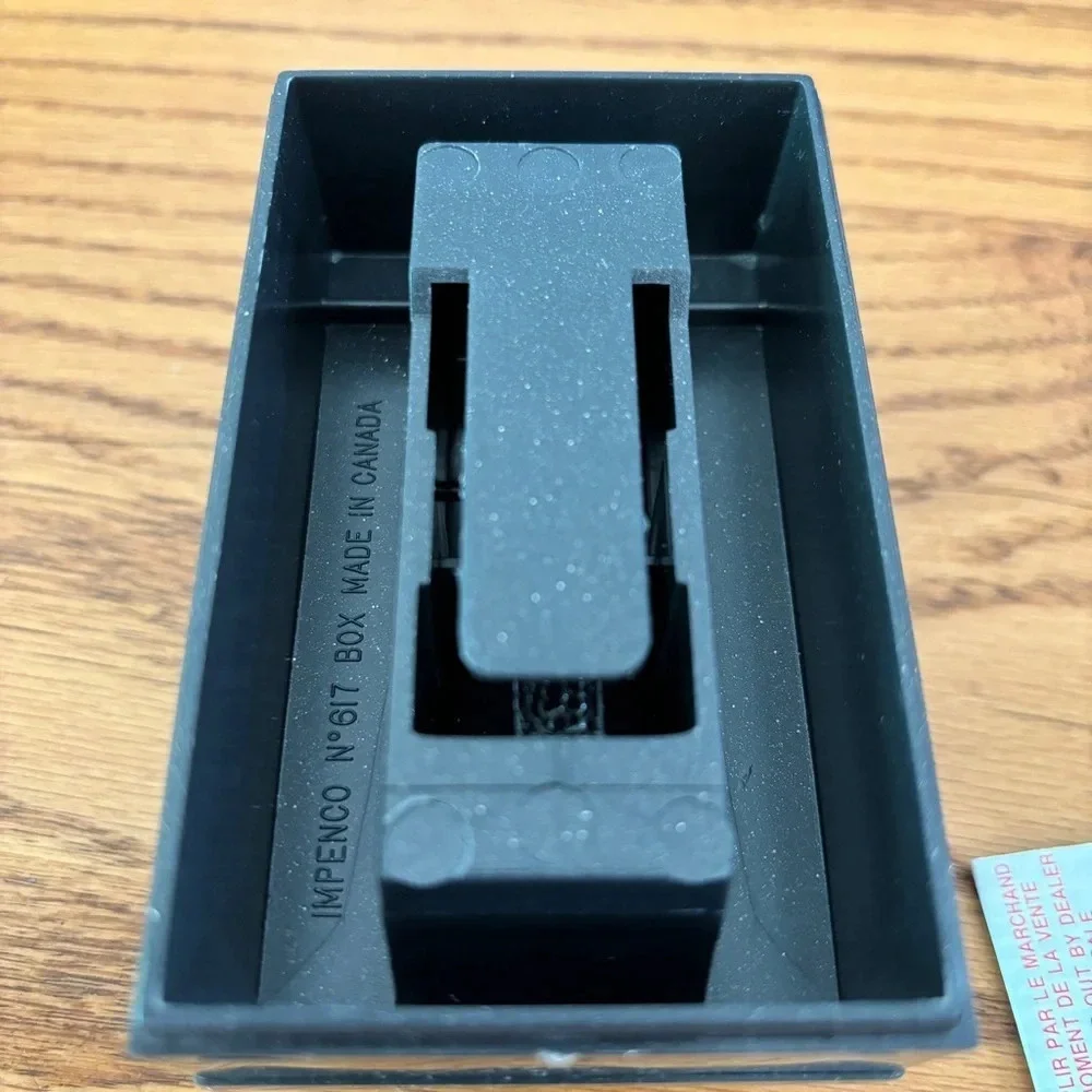 Cardinal Ricky's Quartz Alligator Wrist Watch - New In Box  - Water Resistant - Picture 5 of 7